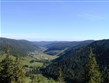 Pohodový víkend - Víkendy a týdny v horách - Německo - Schwarzwald - lesnaté hřebeny pohoří přesahují tisíc metrů