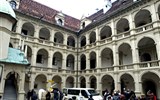 Pohodový víkend - Štýrsko - Rakousko - Štýrsko - Štýrský Hradec (Graz) - Landhaus (Zemský dům),renesanční arkády, 1657,  Domenico dell´Allie